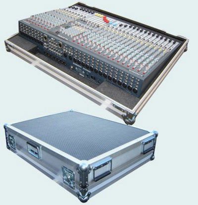 Allen and Heath GL2400 424 Mixer Flight Case